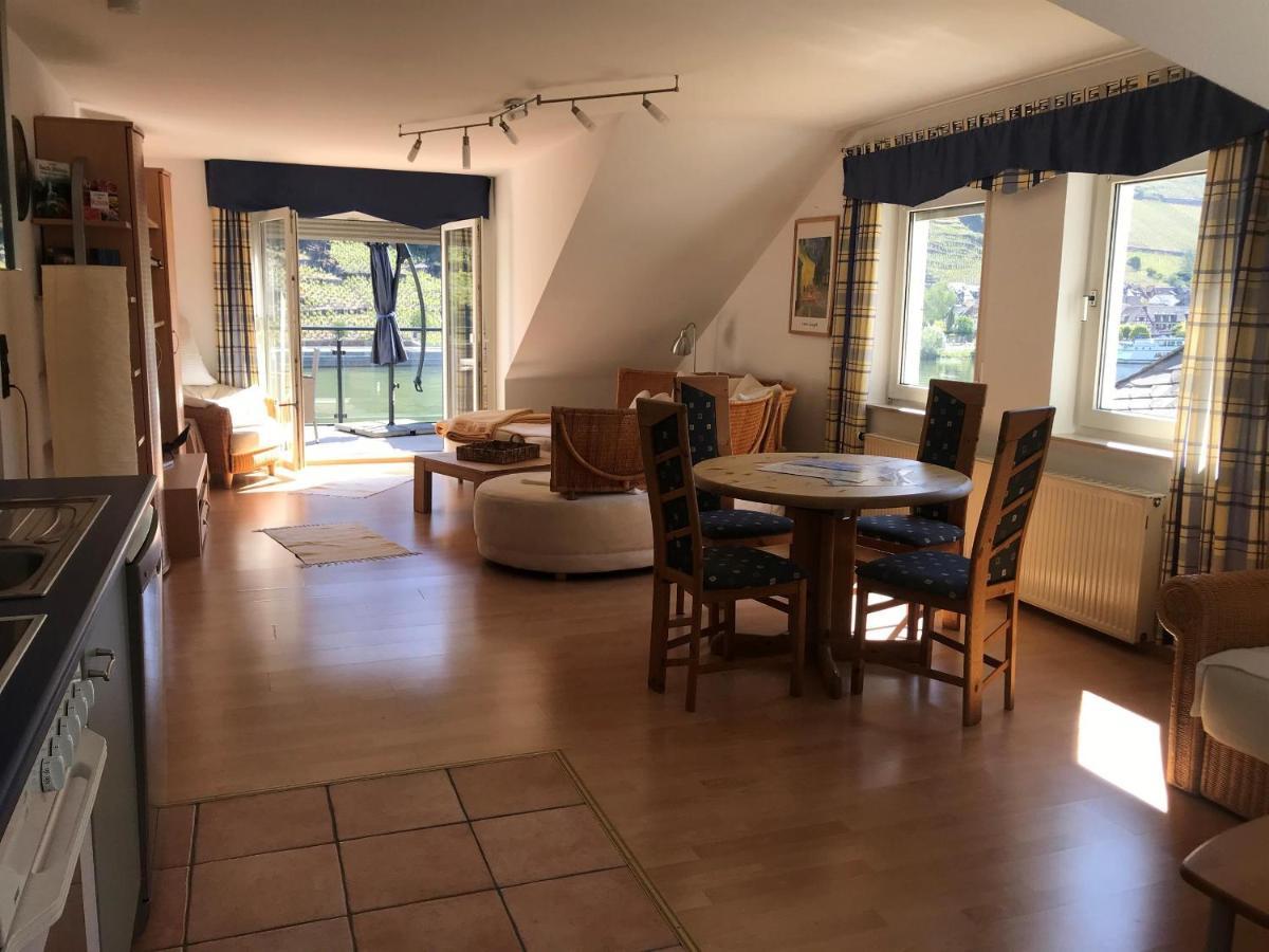 Appartamento Bio-Ferienweingut Leyendecker Kattenes Esterno foto